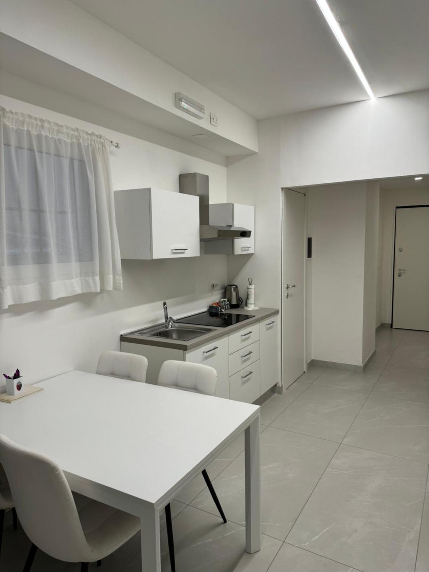 Re House Suite & Deluxe Apartament Ascoli Piceno megye Kültér fotó